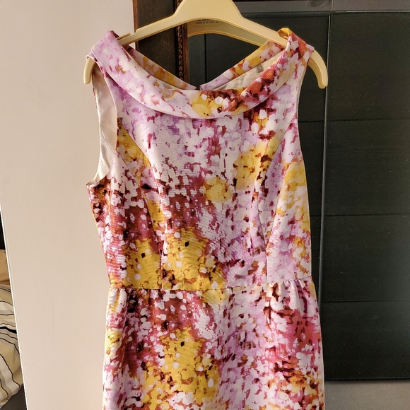 Jigsaw Dress - Picture 2 of 8